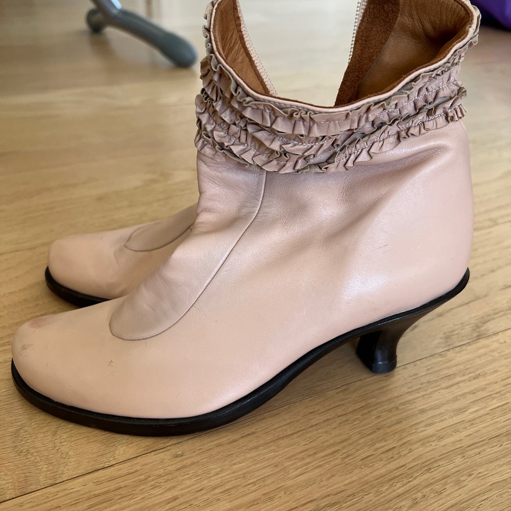 Chie Mihara Pink Ruffled Heeled Boots